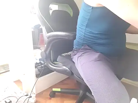 feathersify webcam