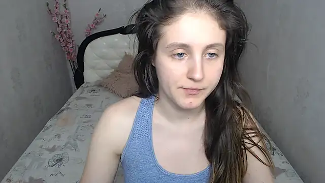 Holliy_Cooper webcam