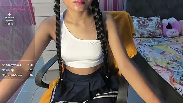 Mica_Jones