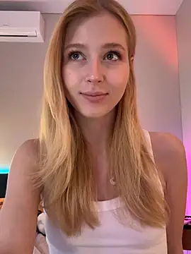 lunarase - LunaRase's free webcam - UK Sex Cams