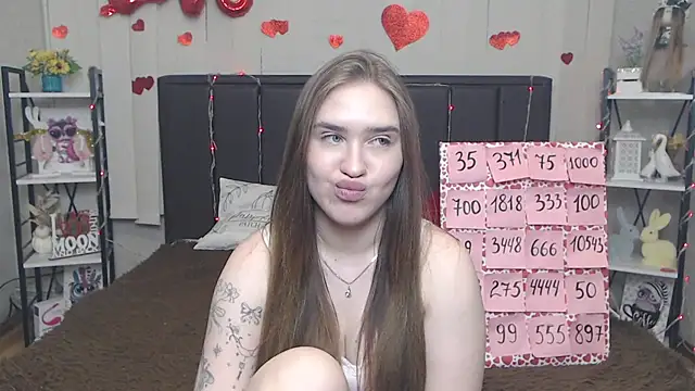 laurahlot - LauraHlot's free webcam - UK Sex Cams
