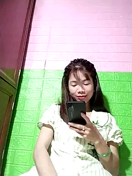 amylinee01 - AmyLinee01's free webcam - UK Sex Cams