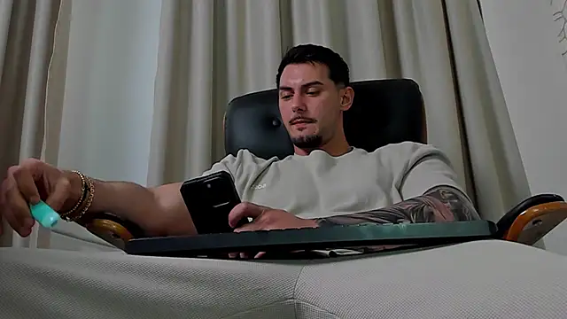 ClintMasters webcam