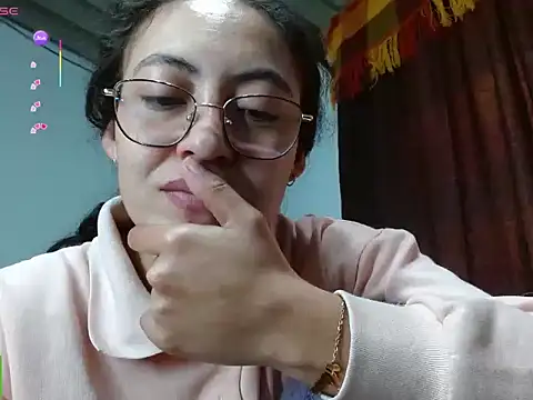 Amitlu_ webcam