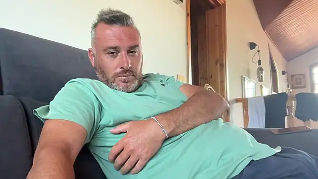 marcovik1 (Ask my age) - cum.