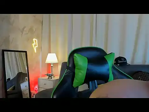RONNY_COLTON webcam