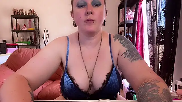 kisicaxx webcam