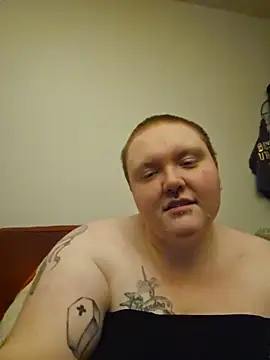 MorningstarDeviant webcam