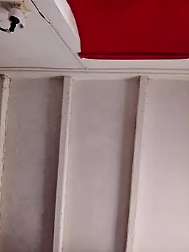 Themaskedgirl21 webcam