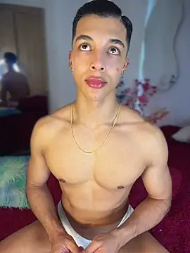 Troye_Williams webcam