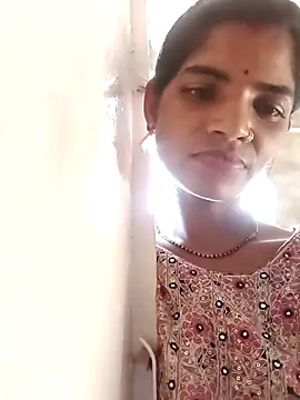 Hot_bh12 webcam