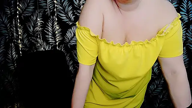 Olivia_playful webcam