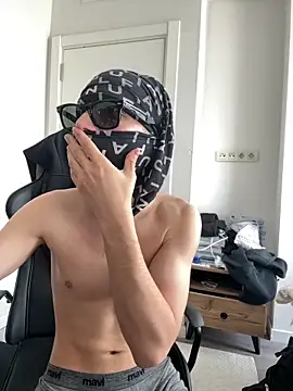 turkishtwinkefe webcam
