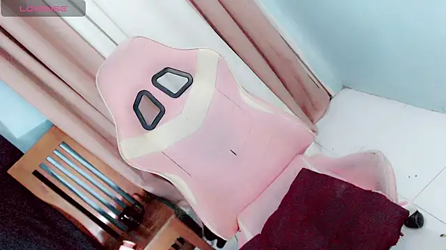 Amomentoflust99 webcam