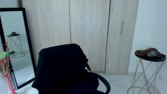 Adele_Sweett webcam