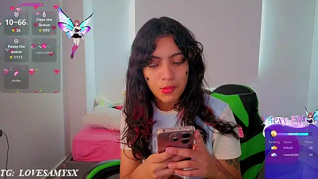 Lovelyamyy webcam