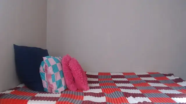 PIXIEBITCHXXX26 webcam
