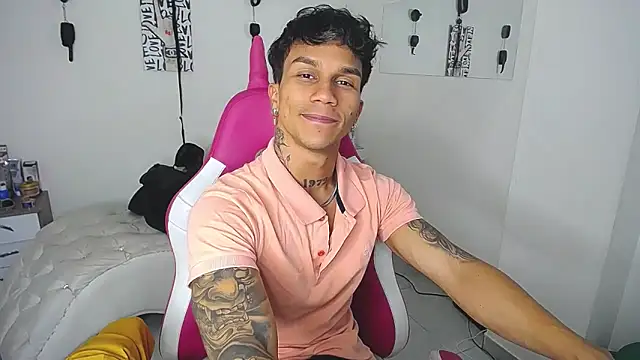 Leonard_Price webcam