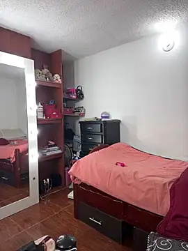 MariamGray1 webcam