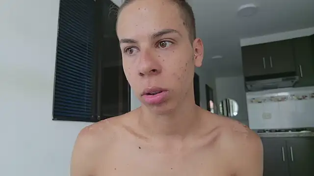 grey___27 webcam