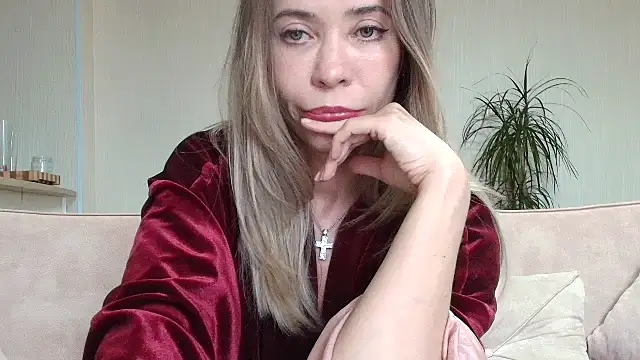 Gargona1 live sex cam