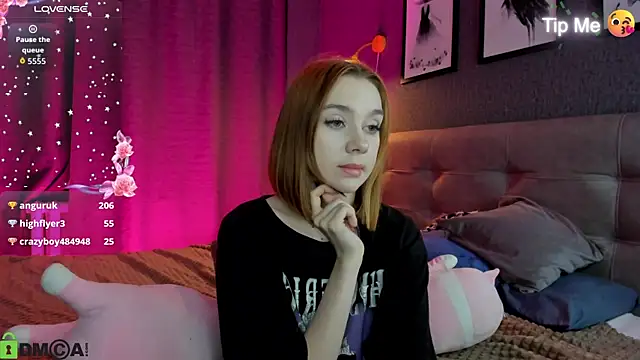 Lesi_Moonie01 webcam