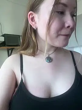 Amalie_Smith webcam