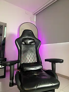 johnjaguar1_ webcam