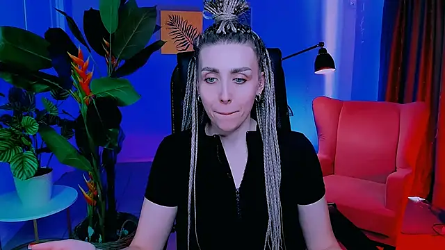MonicaRiley webcam