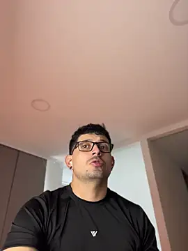 TroyeSavage webcam