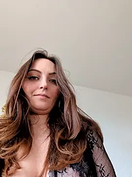 MelinaMoon webcam