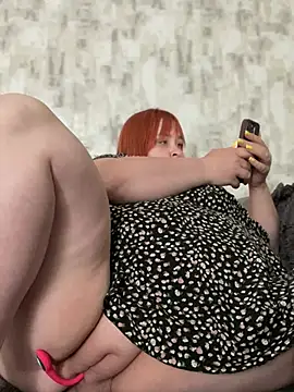 LadyDreams11 webcam