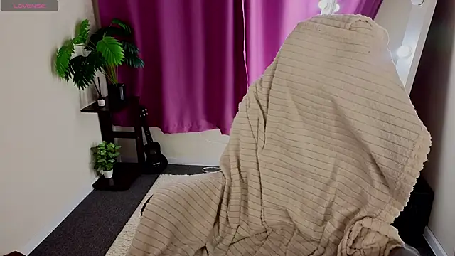 Jennie_Hunter webcam