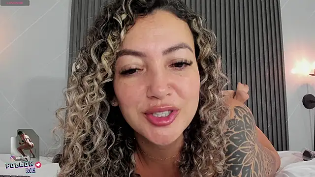 mia_dollce webcam