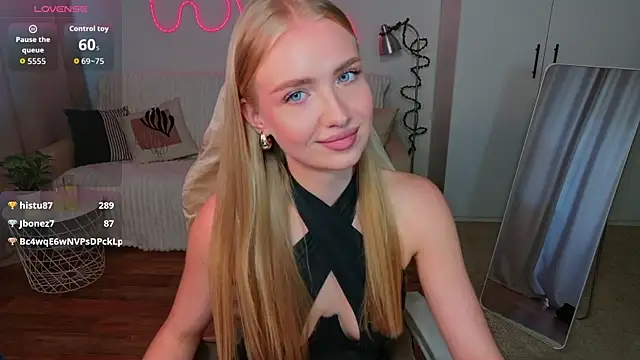 TessaGrays webcam