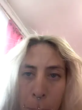 sofigirlgold webcam
