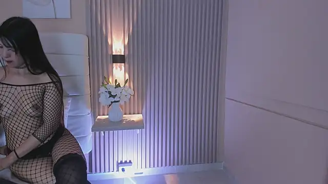 LisaLain webcam