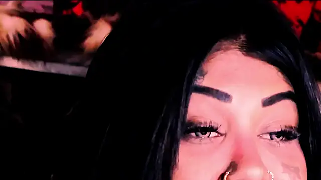 indian_dreamgirl webcam
