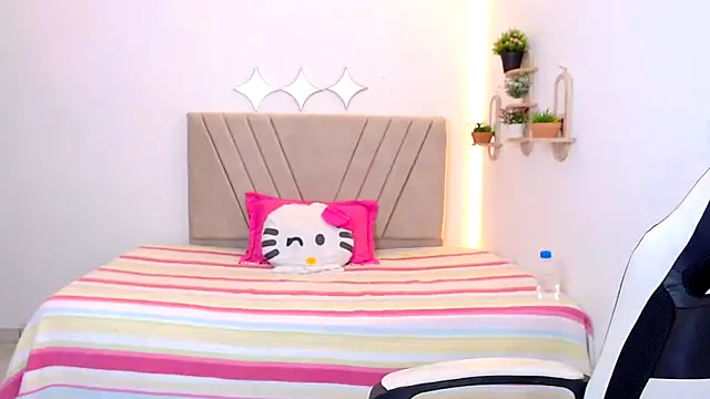zara_cute webcam