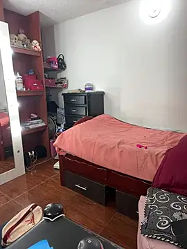 MariamGray1 webcam
