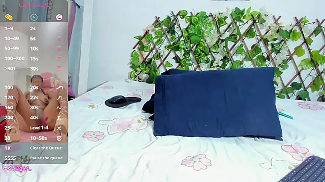 myblackdoope webcam