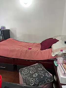 MariamGray1 webcam
