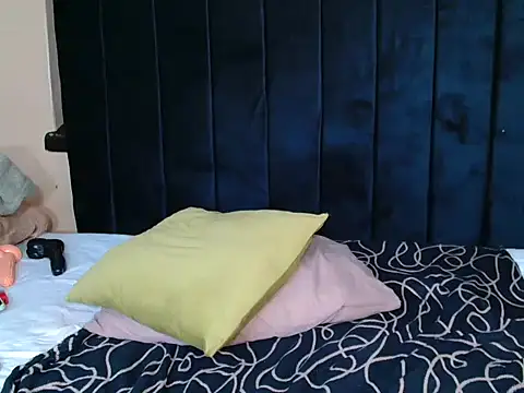 CaramelCandyxx webcam