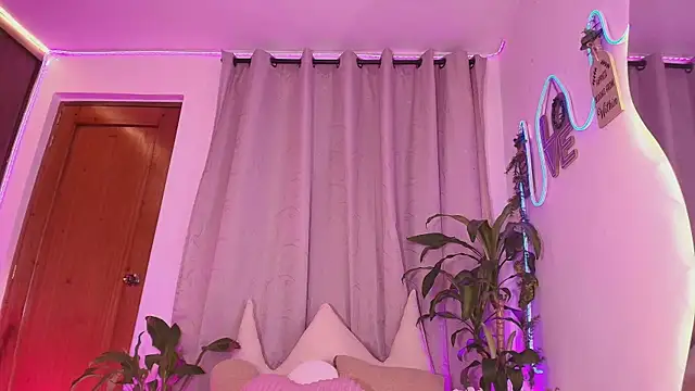 megansan_ - Megansan_'s free webcam - UK Sex Cams