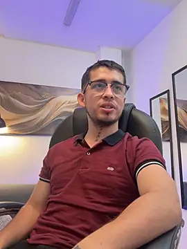 Tommas_Jhonson webcam