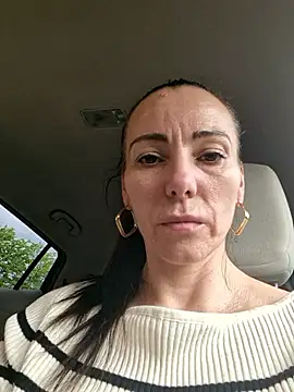milflovelyxxx webcam