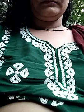 Miss_Sakina webcam