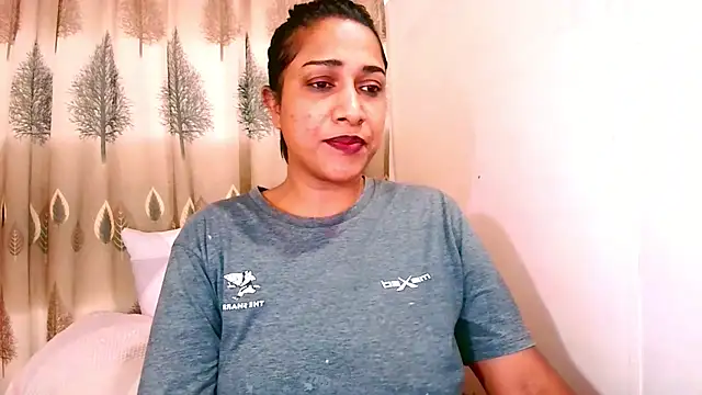 Indian_Erotic69 webcam