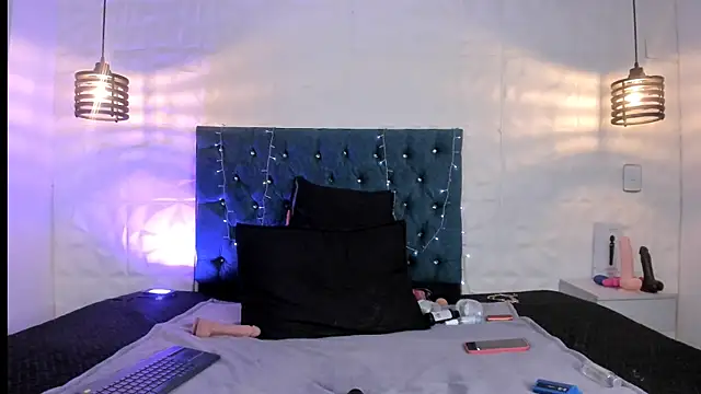 samantha_foxyy