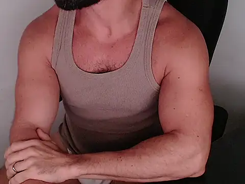 abeardguyone webcam